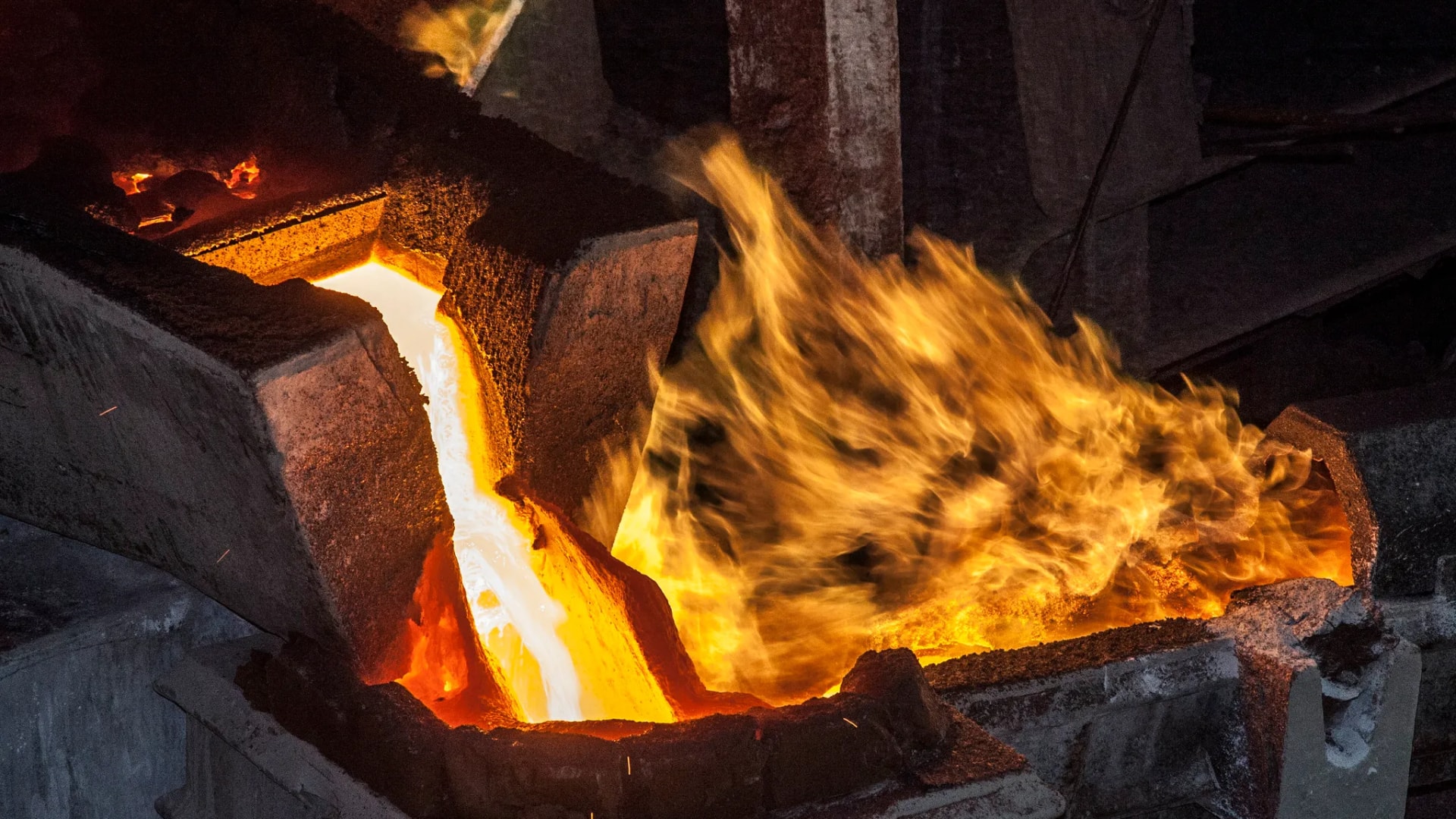 Cobre sube 1,4% en Londres y cierra la semana en US$ 6,538 la libra