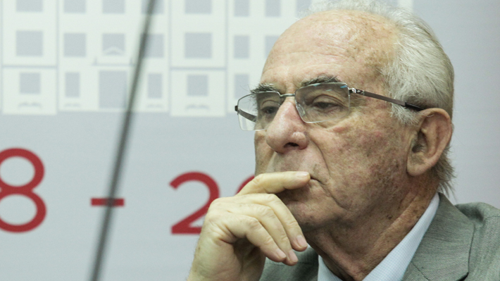 Ex ministro de Minería de Allende rechaza iniciativa en la CC que busca nacionalizar industria: "Es como mirar el siglo XIX"