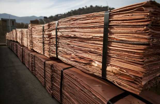 Inventarios de la minería retroceden ante baja en productos de cobre