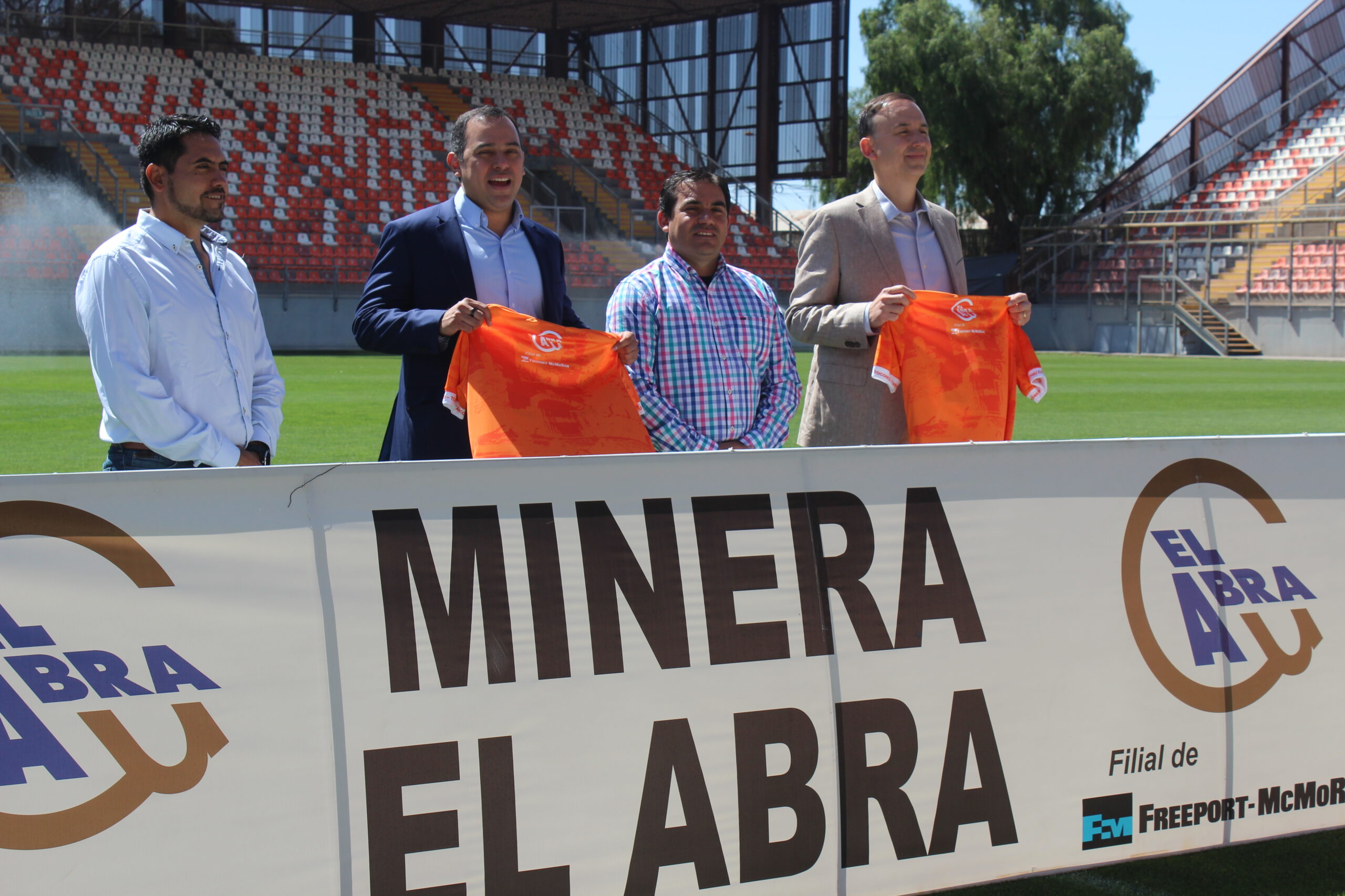 Minera El Abra renovó convenio con Club de Deportes Cobreloa