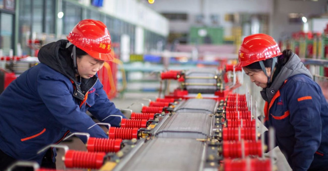 La actividad manufacturera de China cae por cuarto mes consecutivo