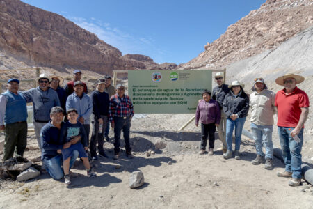 Asociación Atacameña de regantes y agricultores de la Quebrada de Soncor inauguran estanque de agua con apoyo de SQM