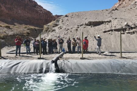 Asociación Atacameña de regantes y agricultores de la Quebrada de Soncor inauguran estanque de agua con apoyo de SQM