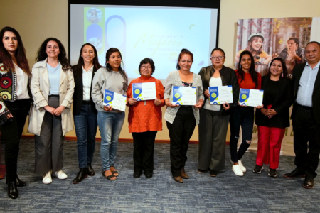 Emprendedoras de Tarapacá culminan Academia “Mujeres con Sentido Inclusivo 2023”