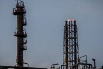 Saudi Aramco y Exxon muestran su apoyo a la transición energética, pero en sus propios términos