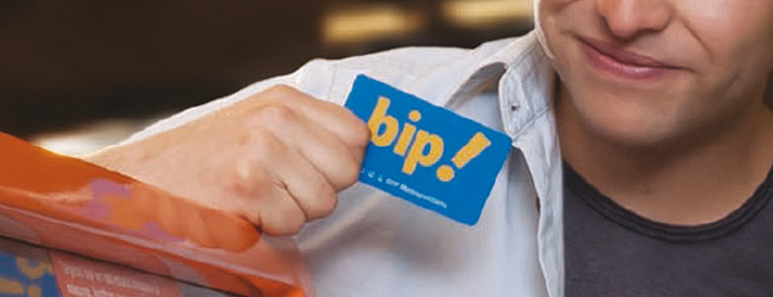 Conoce dónde cargar tu tarjeta y consultar saldo de Bip!