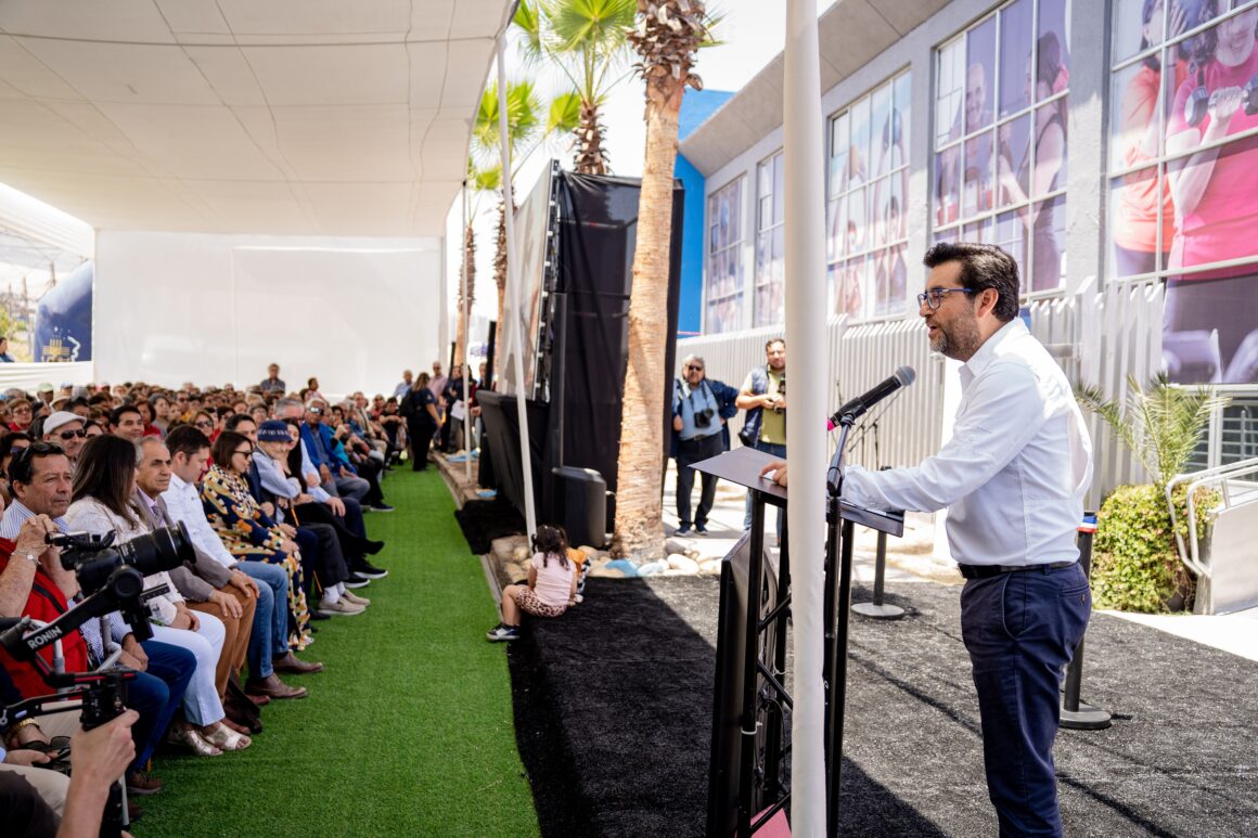 Gobierno Regional y Fundación Collahuasi inauguran centro para atención integral de adultos mayores de Tarapacá