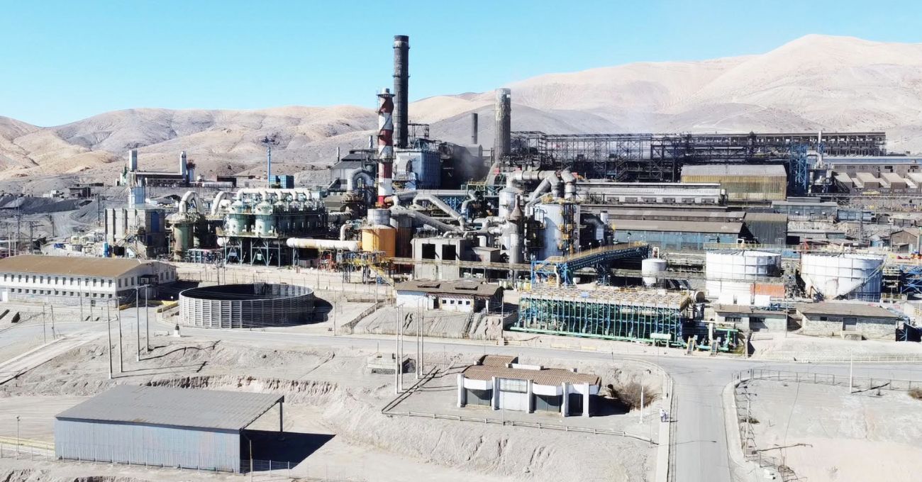 Codelco Salvador Revoluciona la Refinería de Potrerillos con Exoesqueletos