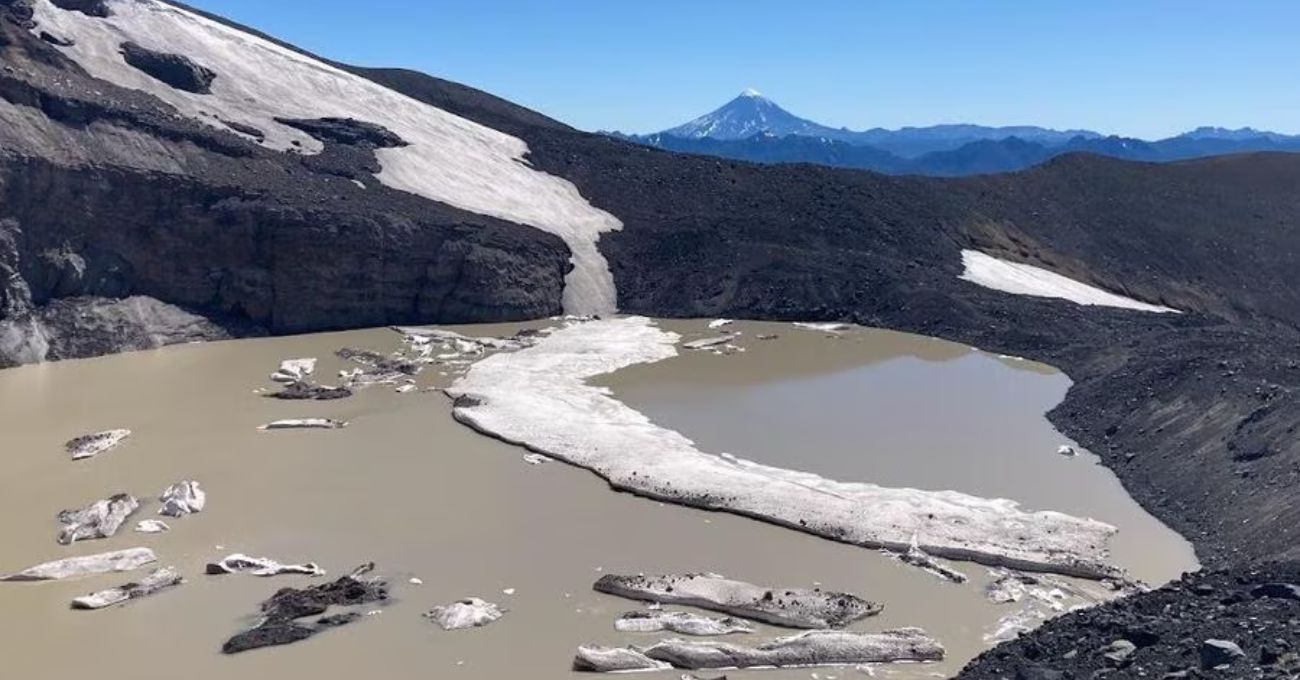 Fotos revelan dramático colapso del glaciar Mocho: es el mayor deshielo detectado en Chile 