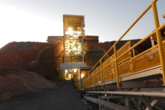 Kinross Gold Impulsa sus Acciones Tras Reportar Aumento en Ganancias del Tercer Trimestre