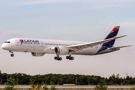 LATAM Airlines busca trabajadores en diversos puestos: Conoce cómo postular