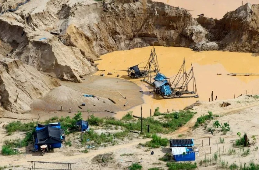 Perú: Desafíos Persistentes en la Formalización de la Minería Artesanal: Análisis y Propuestas