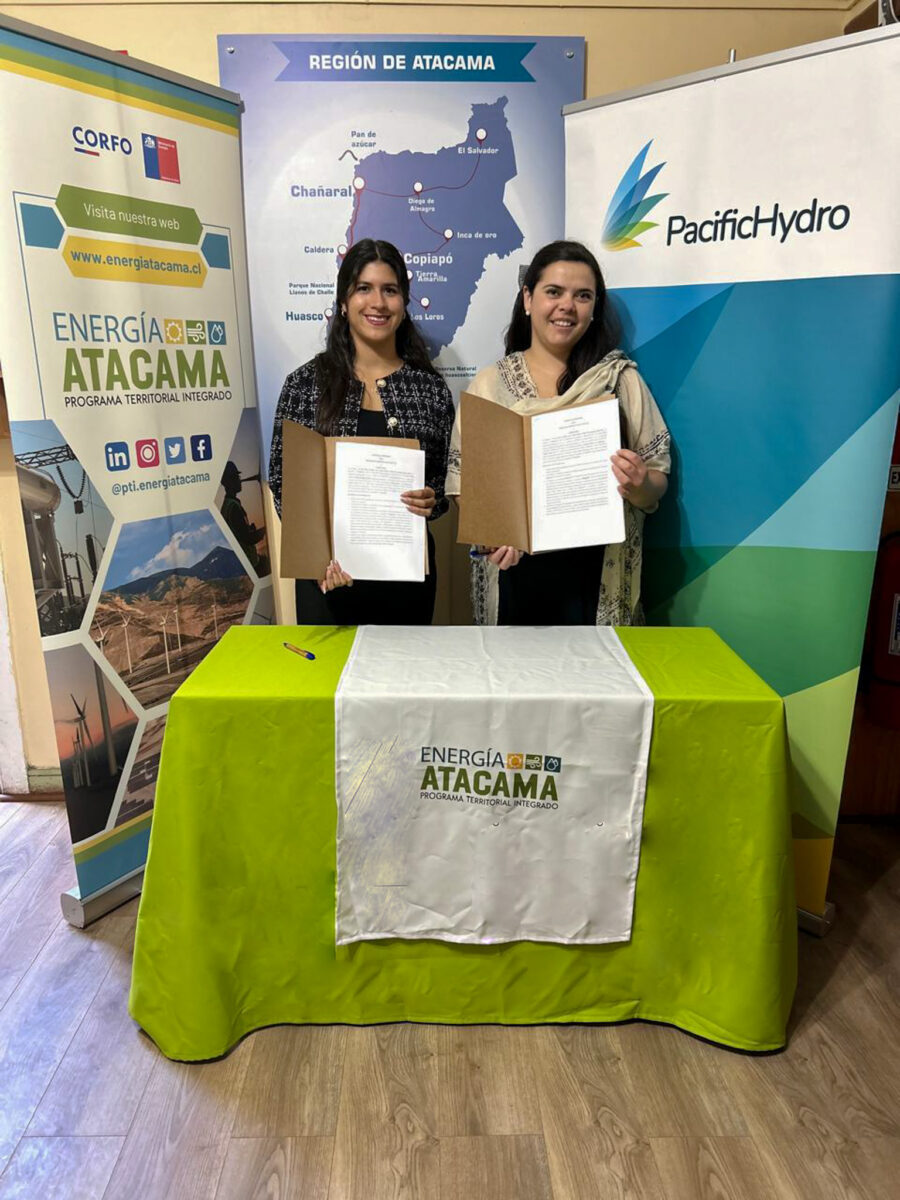 Pacific Hydro Chile y PTI Energía Atacama firman importante convenio