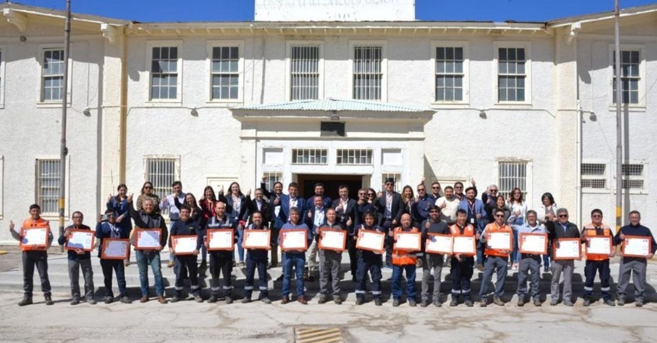 Potenciando habilidades de liderazgo en jefes de turno con éxito.