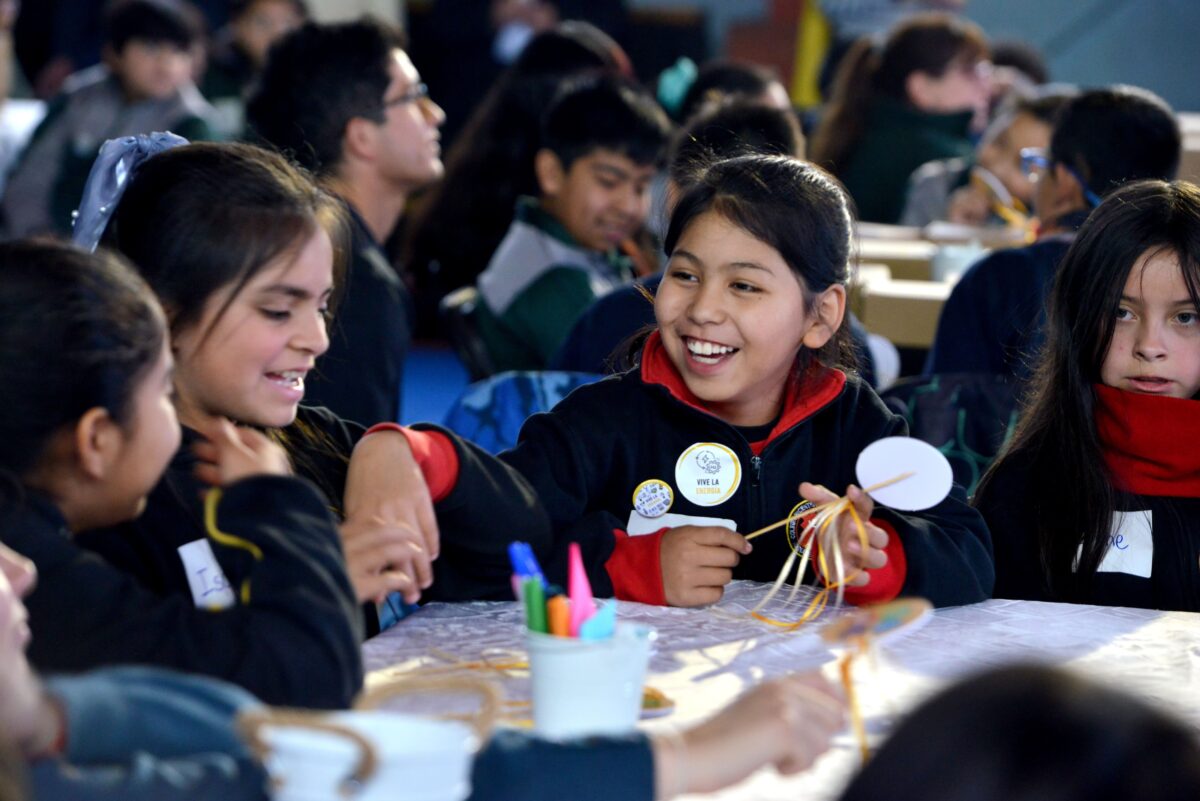 Futuro sostenible: estudiantes de la Araucanía descubren el poder de la energía renovable