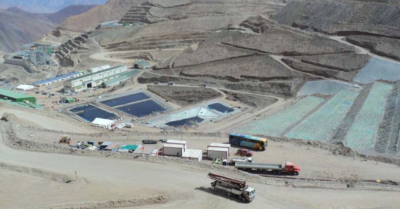 Japonesa JX venderá parte de su propiedad en la mina de cobre chilena Caserones a la canadiense Lundin Mining