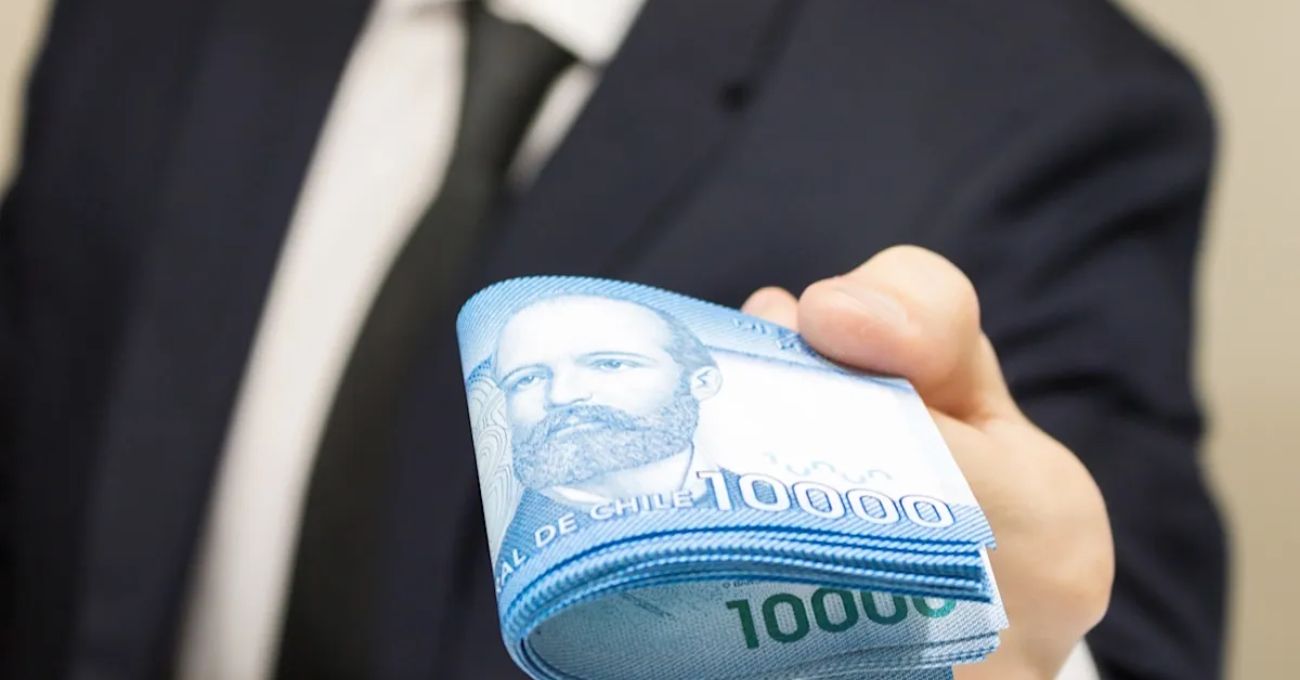 El sueldo mínimo en Chile aumentará a $500.000 a partir de julio