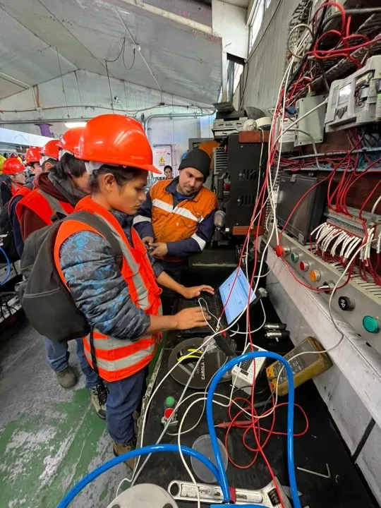 Estudiantes de la Universidad de Atacama visitan Planta Cerrillos de Coemin