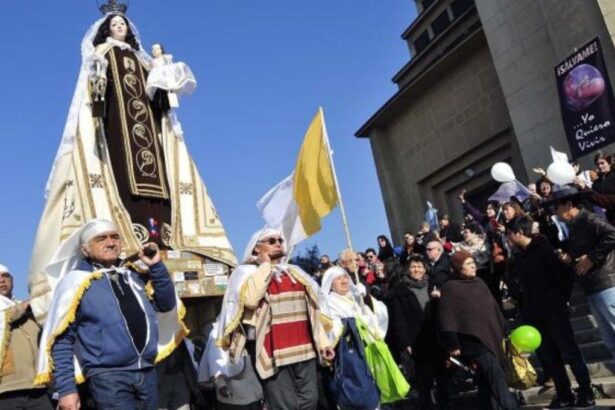 Martes 16 de julio: Feriado de la Virgen del Carmen, ¿es irrenunciable?