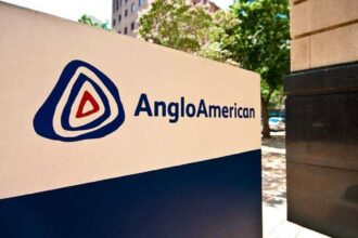Anglo American Plc reduce operaciones comerciales y cambia su estrategia