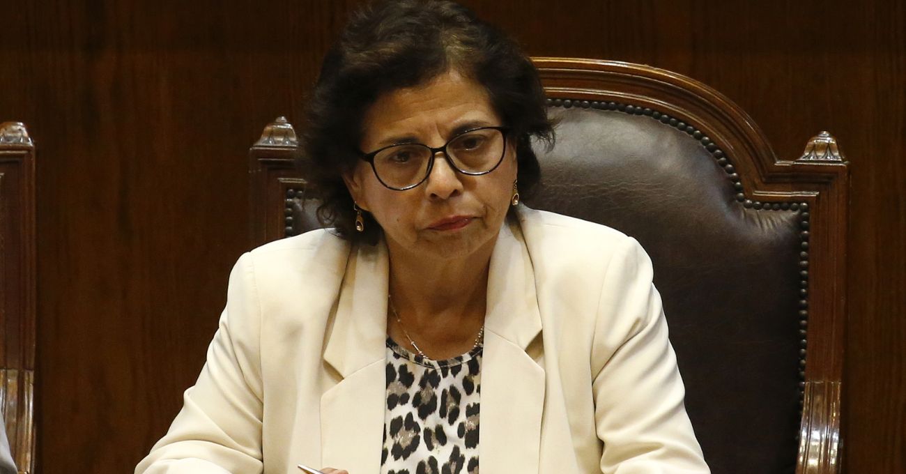 La ministra de Minería resalta beneficios de los contratos del litio