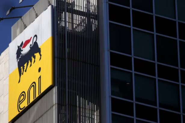 Eni anuncia descubrimiento de 300-400 millones de barriles de petróleo en México