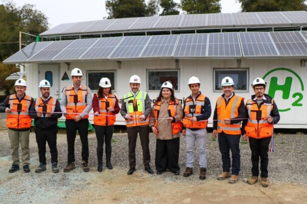 Inauguran planta piloto de hidrógeno verde en la mina San Pedro