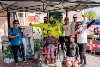 Fundación Collahuasi entregó equipamiento inclusivo para deportes acuáticos en Playa Cavancha