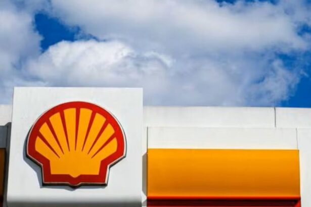 Shell supera expectativas con beneficios de 6.300 millones de dólares en segundo trimestre