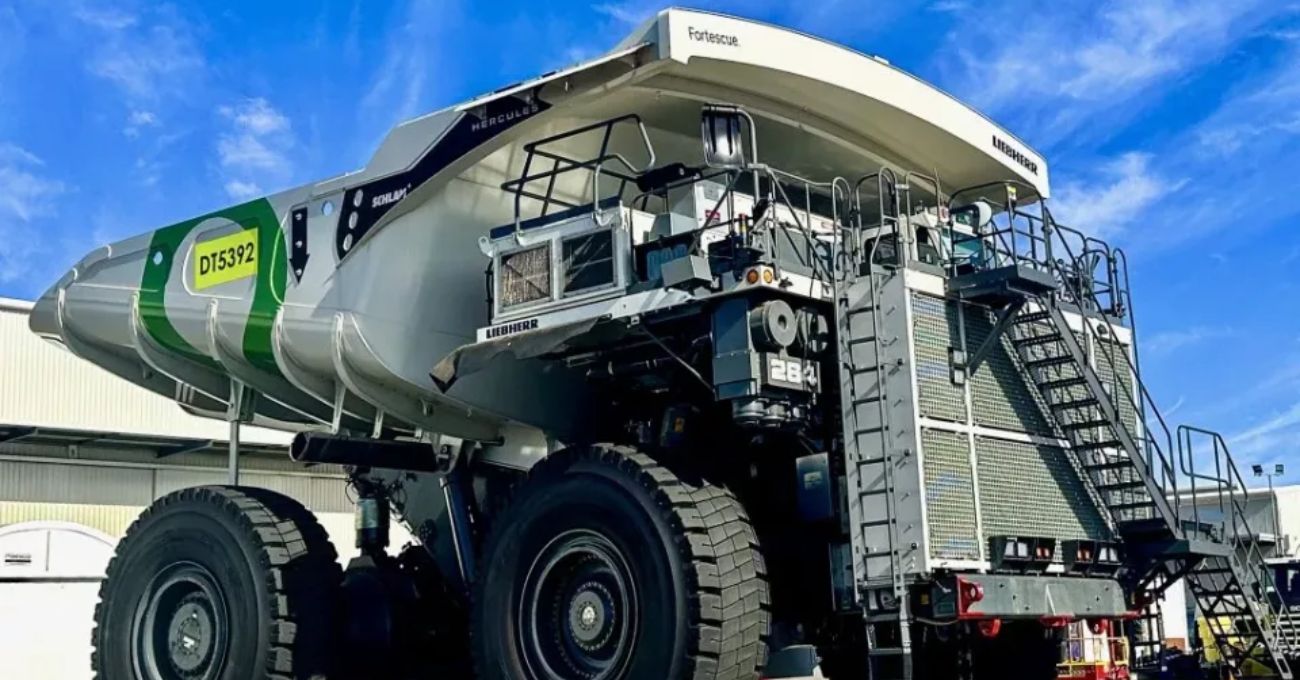 Fortescue y Liebherr desarrollan exitoso prototipo de camión de carga ecológico