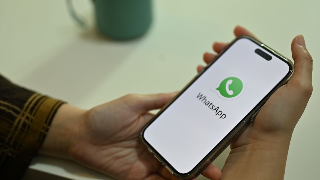 Cómo desactivar la Inteligencia Artificial en WhatsApp: cómo bloquear la nueva función de Meta AI