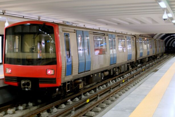 Viajar en Metro de Santiago a $360: revisa qué requisito debes cumplir