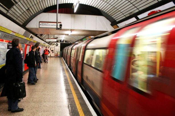 Trabaja en el Metro de Santiago con solo 4 requisitos: revisa aquí como postular