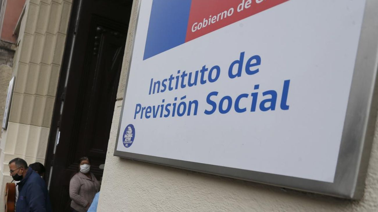 El IPS otorga $214.000 a quienes estén en el 80% más bajo del RSH: verifica si te corresponde