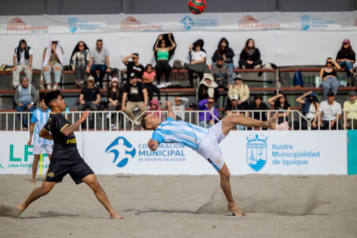 Continúa la “Copa Collahuasi” de fútbol playa masculino en Arena Cavancha este fin de semana