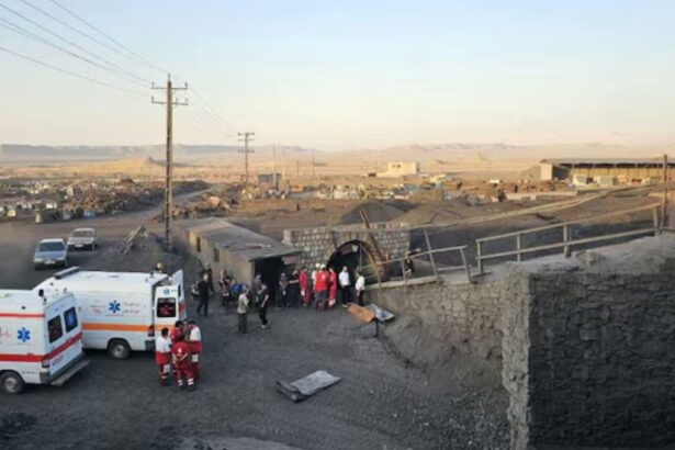 Al menos 51 muertos por explosión en una mina de carbón en Irán