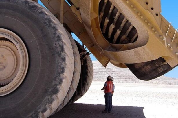 La lucha de las mineras por adquirir empresas de cobre