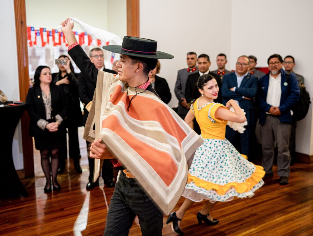 Sala de Arte Casa Collahuasi da la bienvenida a las tradiciones patrias