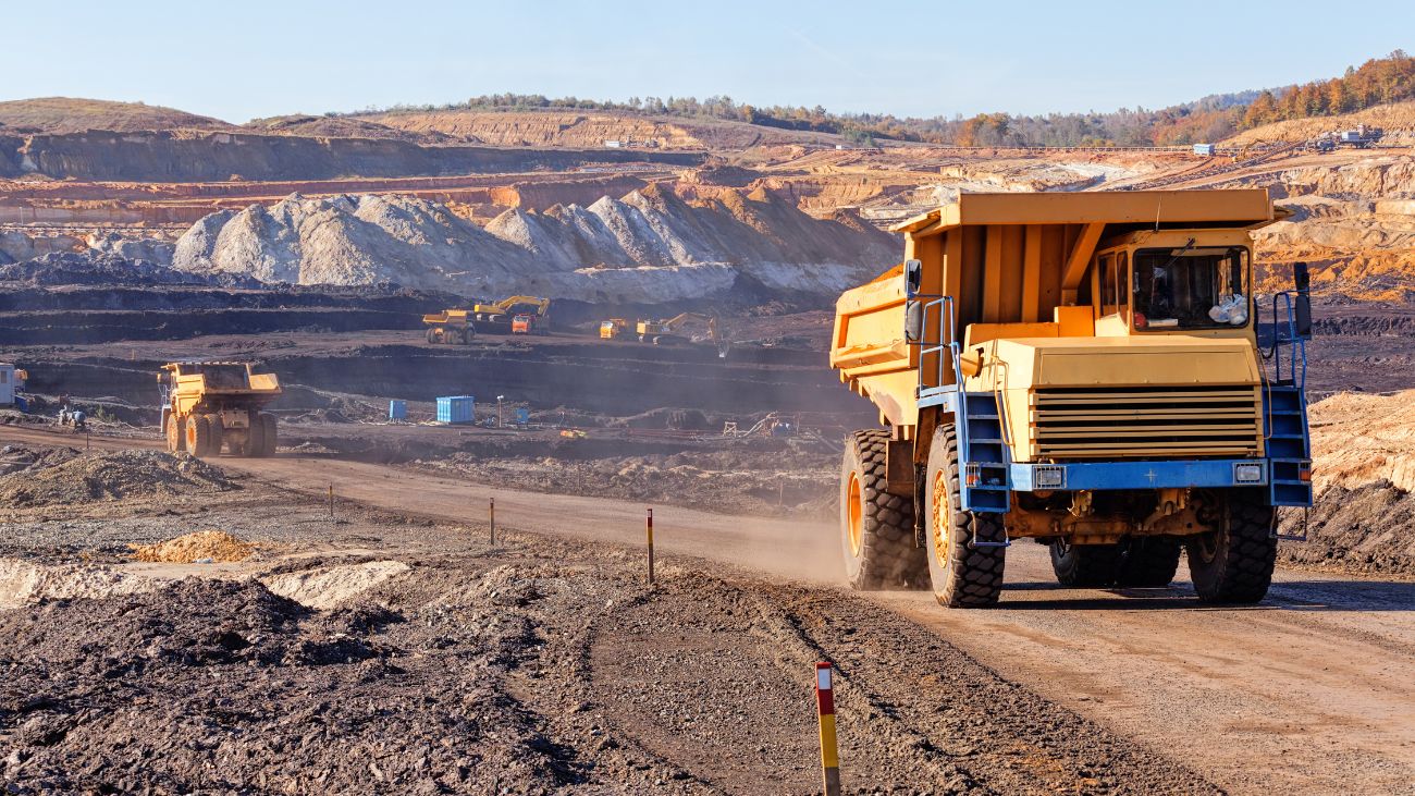 Minera Sierra Gorda busca trabajadores: ¿Qué cargos están vacantes y cómo postular?