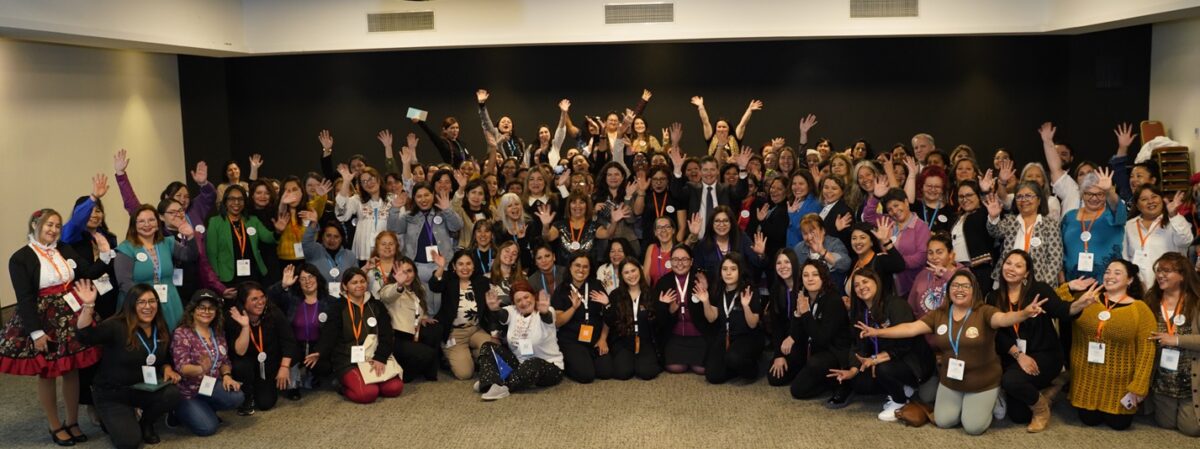 Mujeres de la región de Antofagasta participan en congreso de emprendimiento en Santiago organizado por Freeport-McMoRan