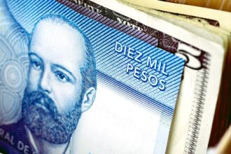 ¿Por Cuántos Años se Otorga el Aporte Familiar Permanente?