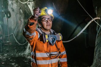 Industria minera chilena: necesitará más de 18 mil personas en mantenimiento