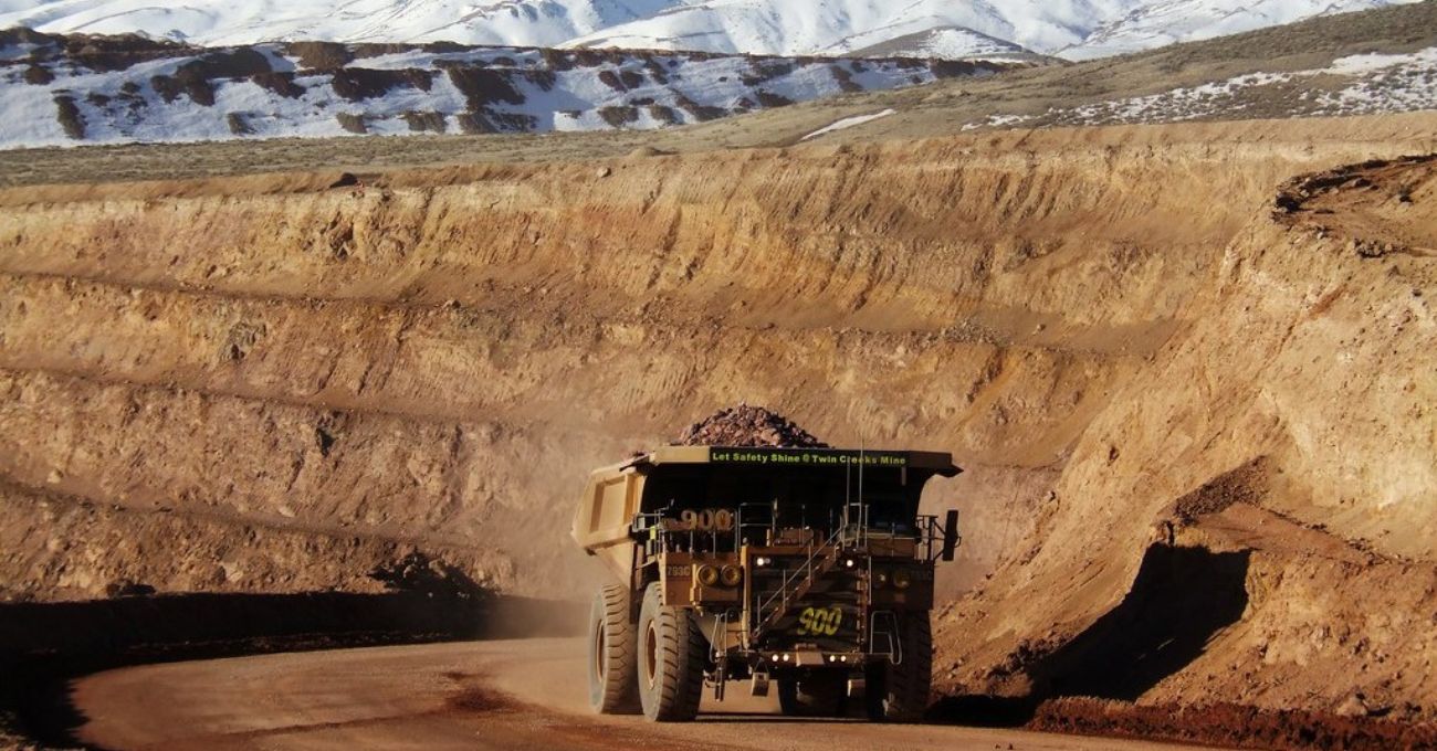 Acciones de Newmont Corp. caen un 7.2% tras decepcionar a Wall Street