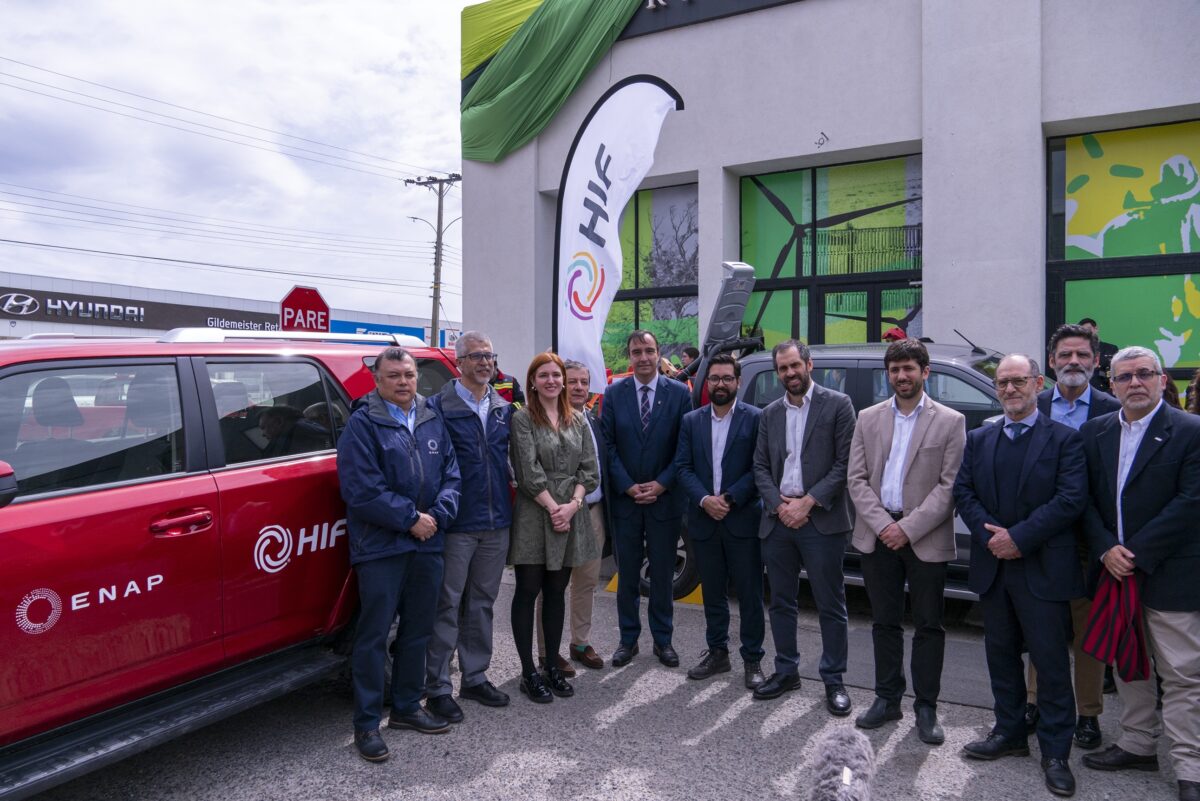 Enap y HIF Global cargan auto con combustible verde producido en Punta Arenas