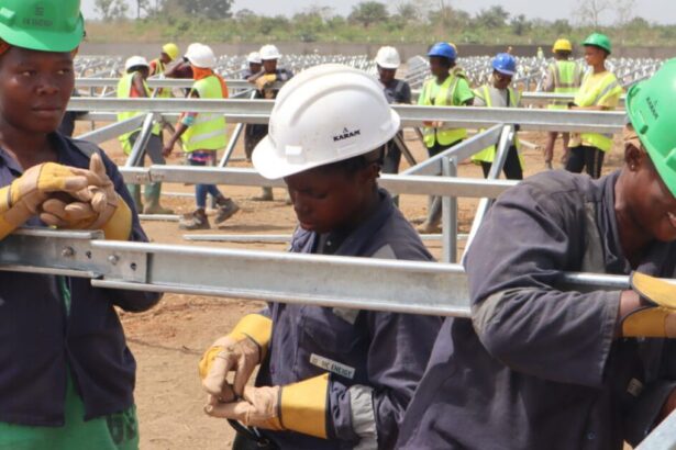 Sierra Leona busca inversores internacionales para plan de energía sostenible