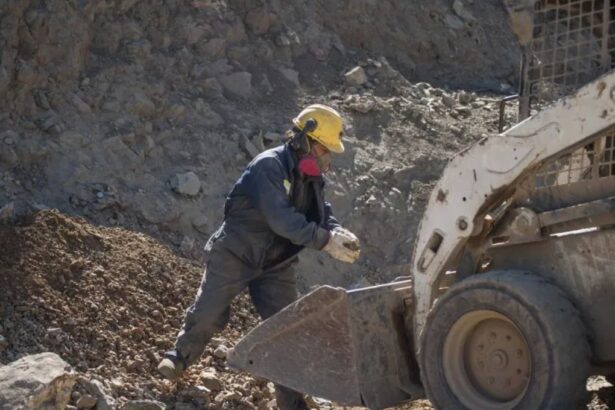 ENAMI recibe US$ 27 millones en presupuesto para la minería en Chile