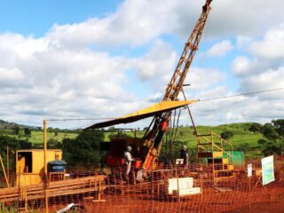 Brasil: Meridian Mining perfora una importante mineralización de oro VMS de alta ley: 75.6m @ 4.6 g/t AuEq (3.0 g/t Au, 1.0% Cu, 30.2 g/t Ag y 2.5% Zn) en Santa Helena  