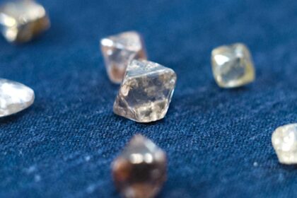 Acuerdo de diamantes entre Botswana y De Beers en proceso.