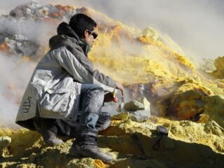 Descubren inusual concentración química en volcán Lastarria