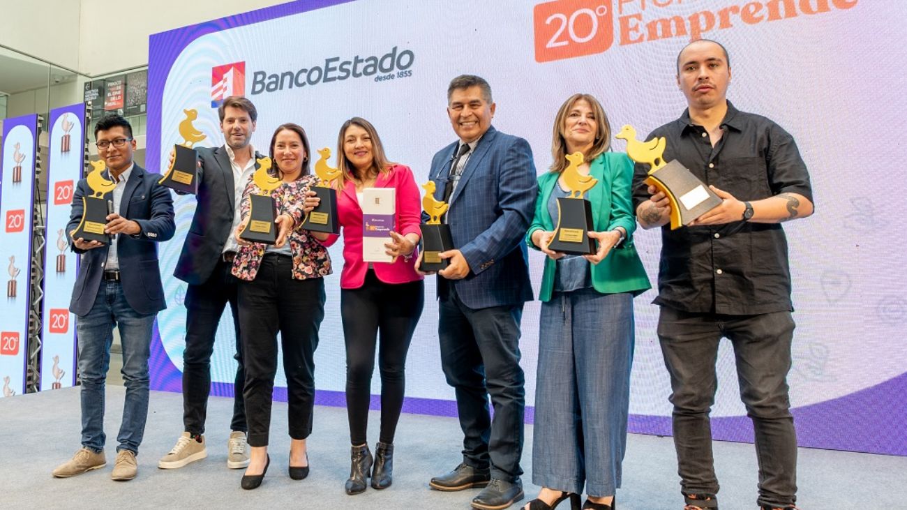 Más de 50 MiPyMes de todo Chile son reconocidas por BancoEstado con el Premio Emprende 2024